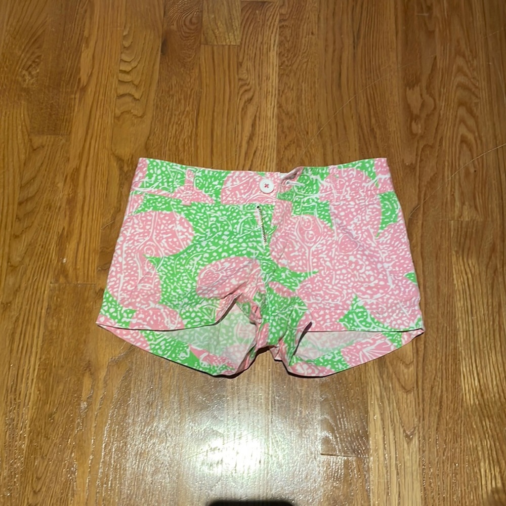 Lily Pulitzer “The Walsh Short” Size Adult 00